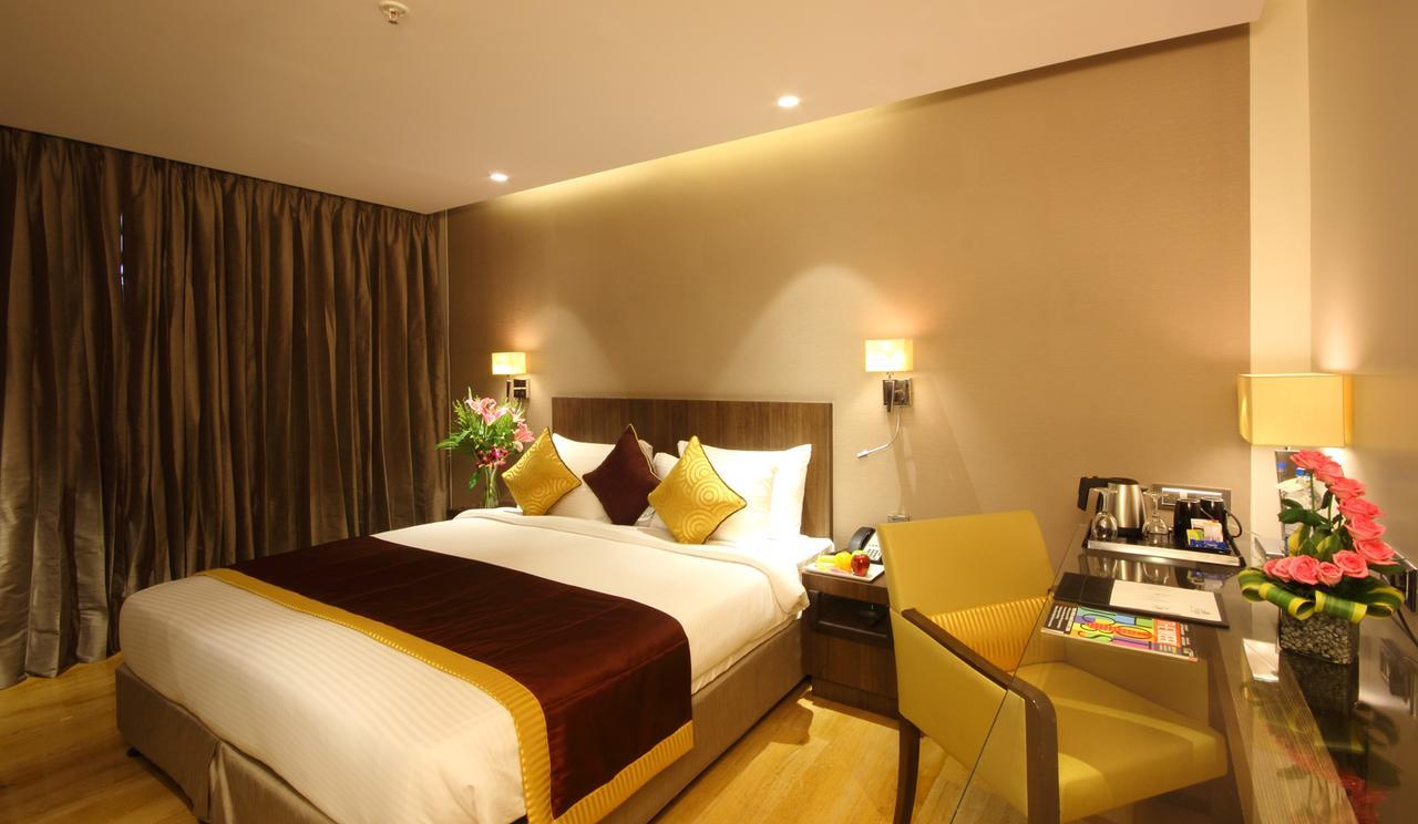 Hotel Fidalgo Pune Exterior foto