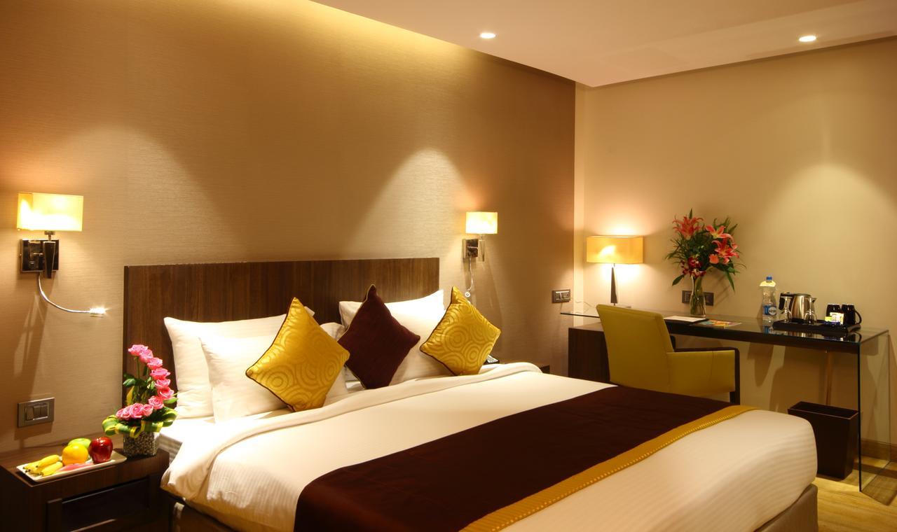 Hotel Fidalgo Pune Exterior foto